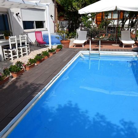 Villa Asia Holiday Home SantʼAgata sui Due Golfi المظهر الخارجي الصورة