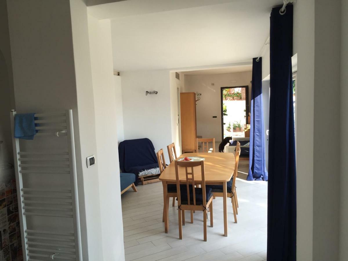 Villa Asia Holiday Home SantʼAgata sui Due Golfi المظهر الخارجي الصورة