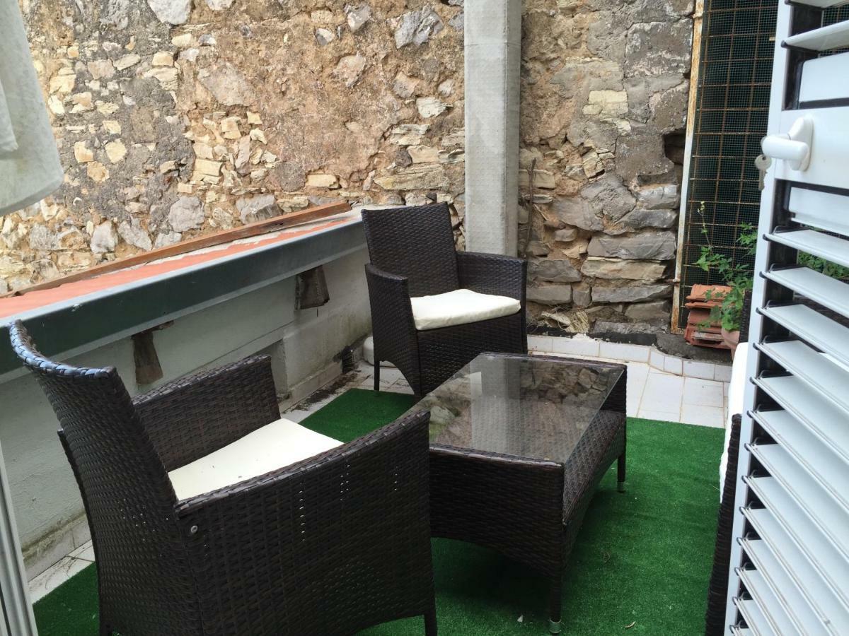 Villa Asia Holiday Home SantʼAgata sui Due Golfi المظهر الخارجي الصورة